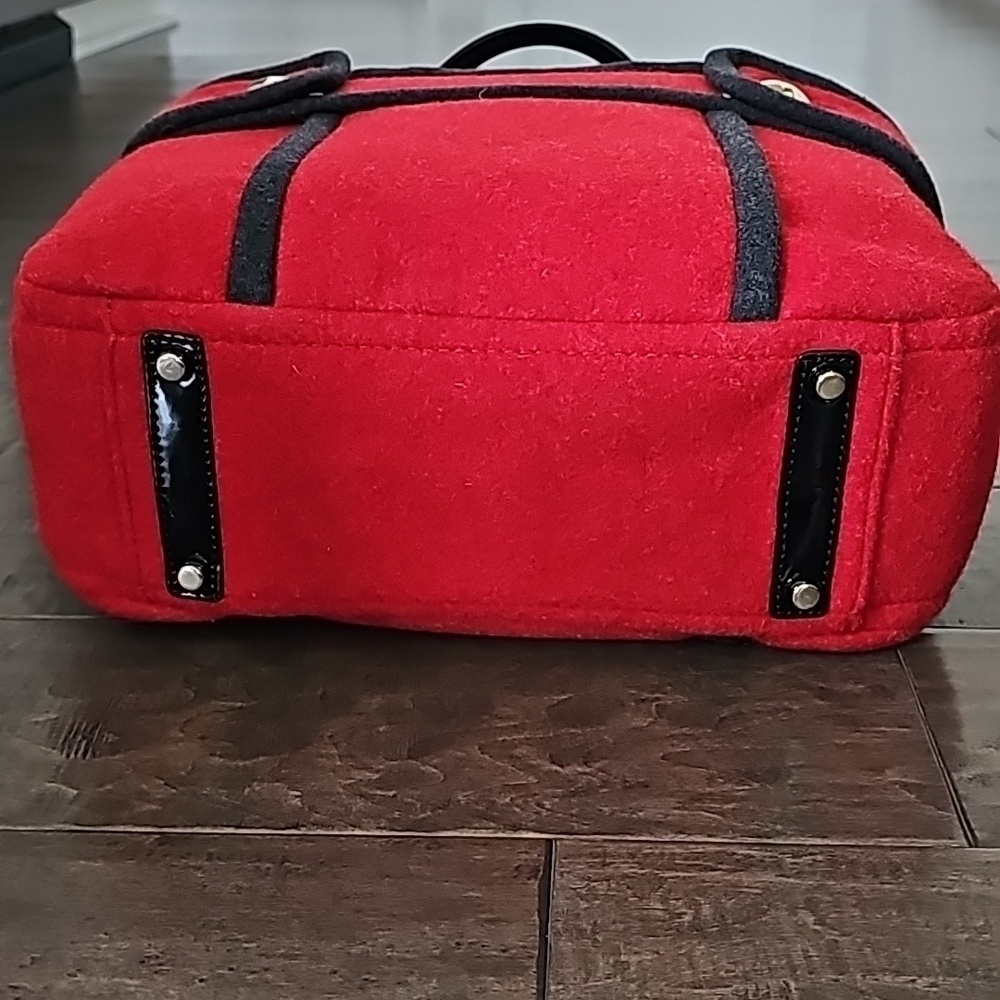 Kate Spade Bucket Handbag - Picture 9 of 9